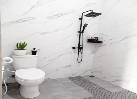 تصویر 1 از کاشی حمام پشت دوش مقاوم در برابر رطوبت