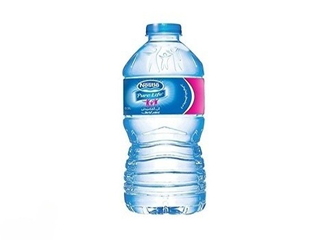 تصویر 1 از آب معدنی پیور لایف نستله مناسب استفاده در فعالیت‌ های روزمره