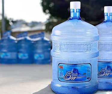 تصویر 2 از آب معدنی سقا تصفیه‌ شده بدون افزودنی شیمیایی