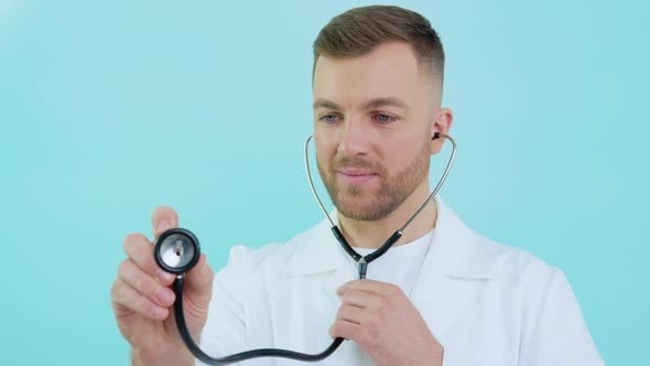 تصویر 1 از گوشی پزشکی دارای حسگرهای شنیداری پرقدرت مخصوص معاینات سرپایی درمانگاهی