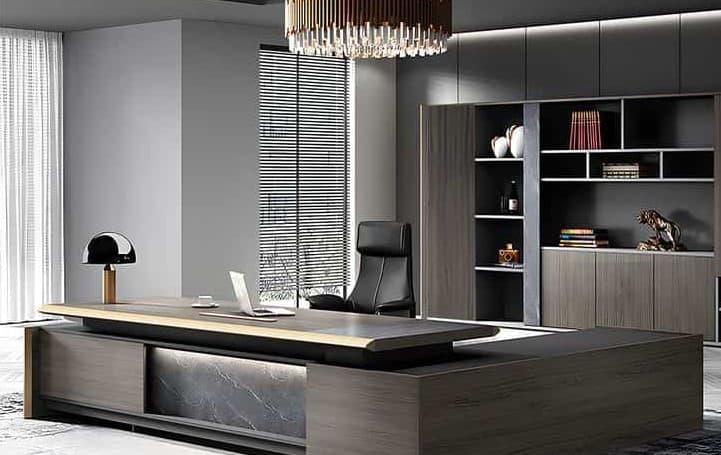 تصویر 1 از صندلی اداری چرم با پشتی استاندارد و حمایت از ستون فقرات