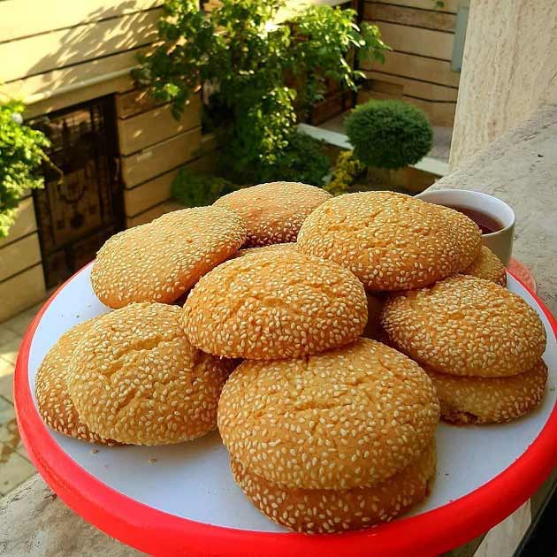 تصویر 2 از کلوچه لاهیجان تازه و نرم برای عصرانه