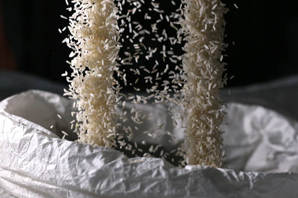 برنج کامفیروزی اعلا مناسب سفره رسمی