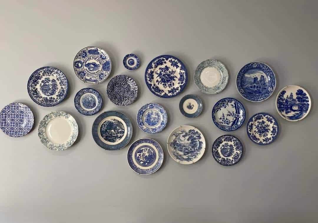 تصویر 4 از بشقاب دکوری دیواری با طرح هندسی و رنگ‌های متنوع