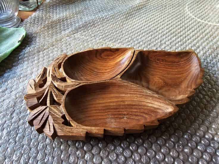 تصویر 4 از آجیل‌خوری دکوری چوبی با فرم ارگانیک و رنگ طبیعی