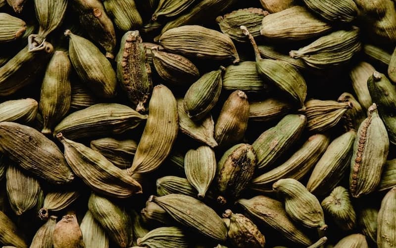 تصویر 4 از هل سبز در ایران مناسب چای قهوه و دمنوش