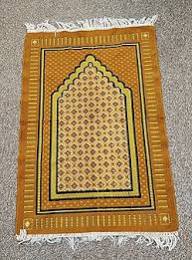 جانماز زنانه طرح لطیف و ظریف