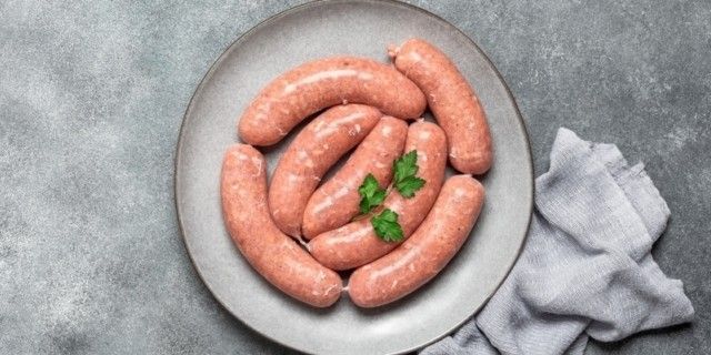 تصویر 3 از سوسیس بلغاری کلاسیک مخصوص طبخ هات داگ خیابانی با بافت ترد و دلپذیر