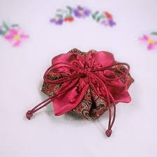 تصویر 2 از جانماز طرح گل رنگ‌ بندی شاد بافت دقیق