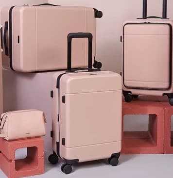 تصویر 2 از چمدان مسافرتی دخترانه سبک وزن با طراحی کاربردی و حمل آسان