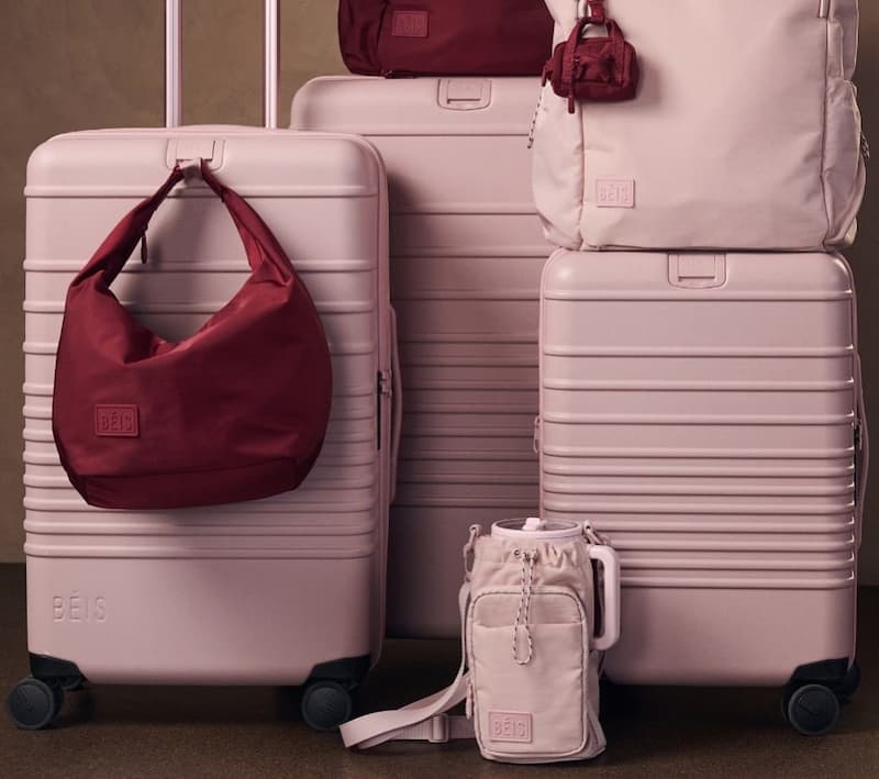 تصویر 3 از چمدان مسافرتی دخترانه سبک وزن با طراحی کاربردی و حمل آسان