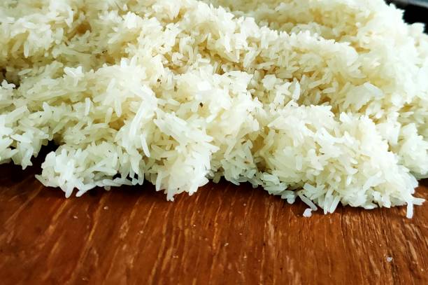 تصویر 1 از برنج کامفیروزی خوش عطر ویژه مصرف روزانه