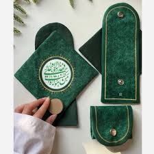 تصویر 2 از جانماز عید غدیر با بسته‌ بندی شکیل