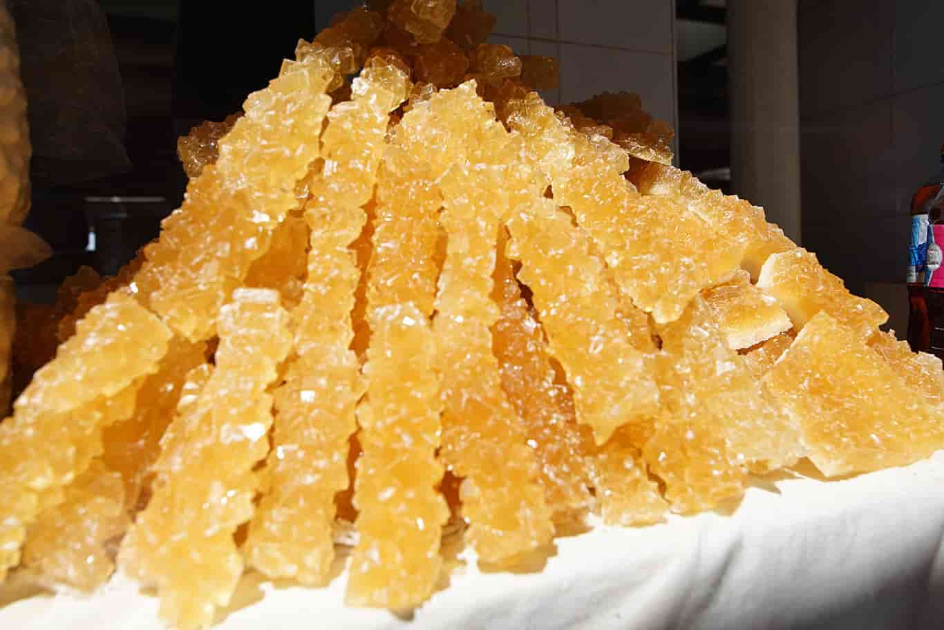 نبات شاخه ای با ظاهری جذاب و بافت متعادل