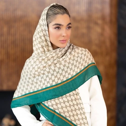 تصویر 2 از روسری بلند و لطیف برای استایل روزمره و رسمی