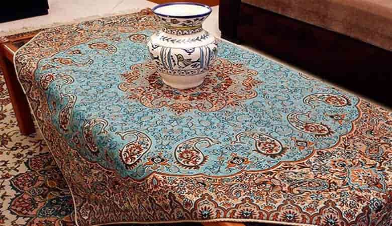 تصویر 4 از رومیزی ترمه دوخته‌ شده دستی ظریف و اصیل