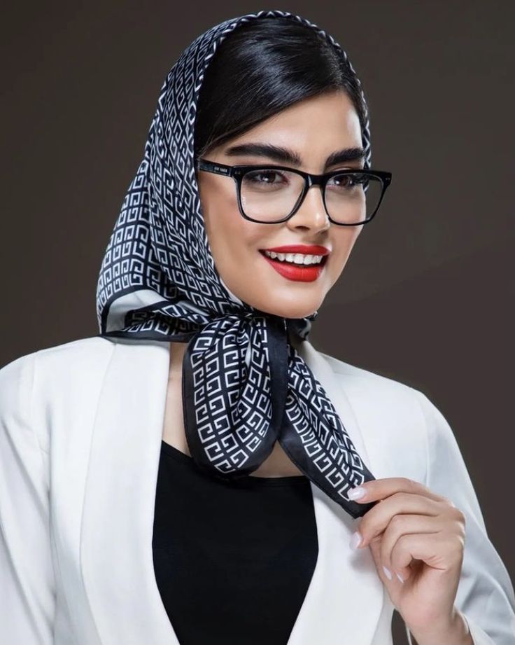 تصویر 4 از روسری نخی سبک و خنک مناسب فصل های گرم