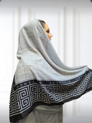 تصویر 1 از روسری مربعی با ابعاد استاندارد و کیفیت بالا