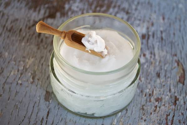 تصویر 4 از روغن گیاهی نارگیل با عطر ملایم و کاربرد متنوع