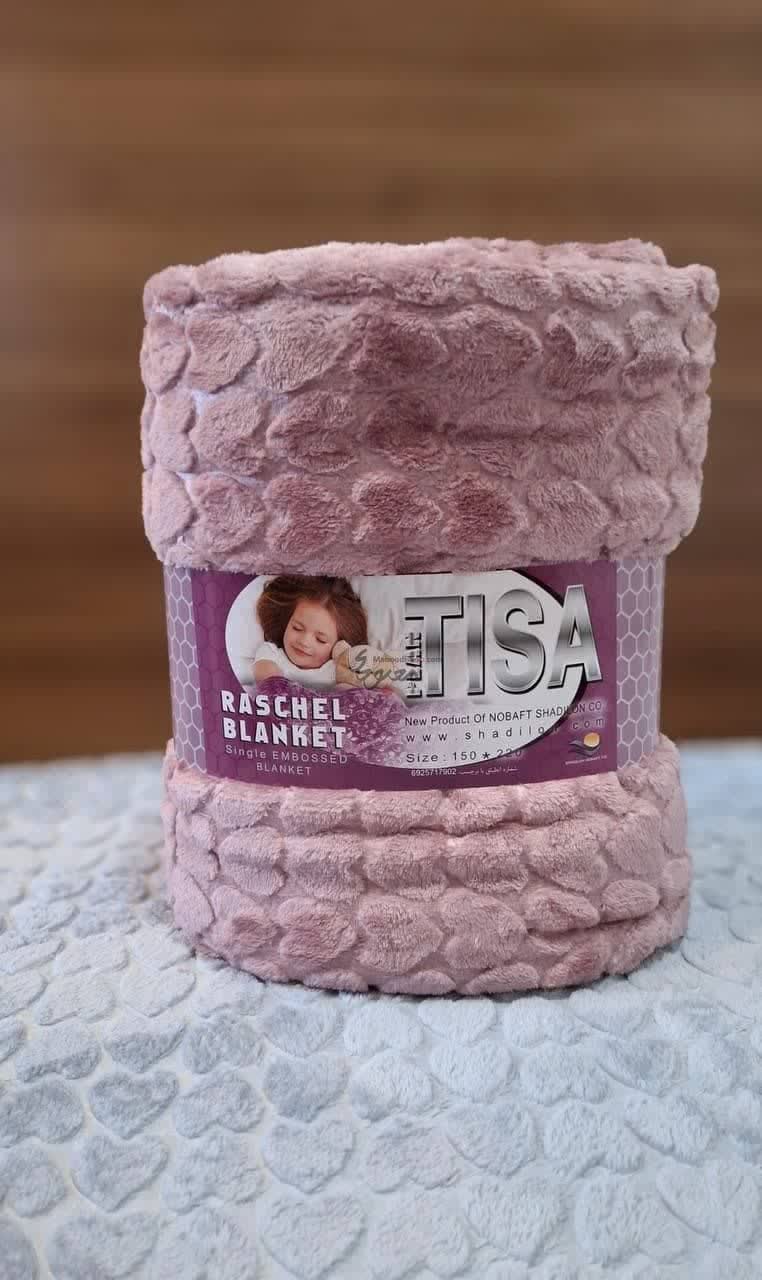 تصویر 3 از پتو ضخیم گلبافت هماهنگ با طراحی خاص