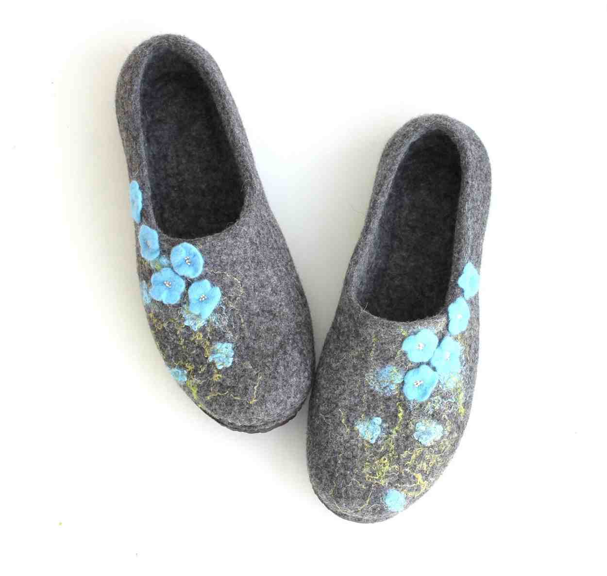 تصویر 3 از پاپوش نمدی با رنگ بندی کامل و متنوع برای اتاق خواب