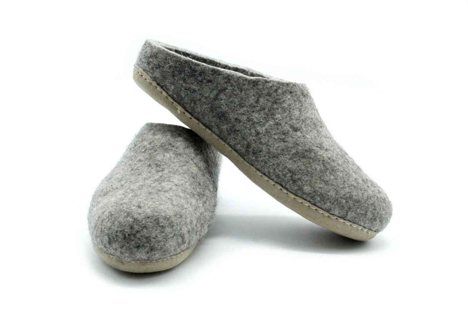 تصویر 4 از پاپوش نمدی سبک طبیعی و تهیه شده از پشم