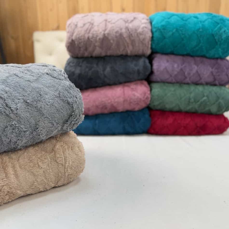 تصویر 3 از پتو یک نفره مسافرتی سبک و راحت برای استفاده روزانه