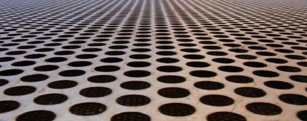 تصویر 1 از ورق پانچ فولاد طراحی سوراخ‌دار کاربرد صنعتی