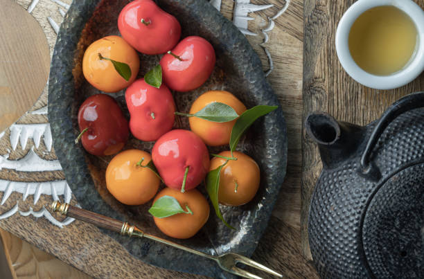 تصویر 3 از میوه خوری سنگ مصنوعی ارگانیک سیال نامتقارن