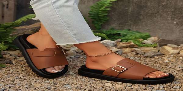 تصویر 1 از صندل چرم زنانه اصل مناسب استفاده روزمره