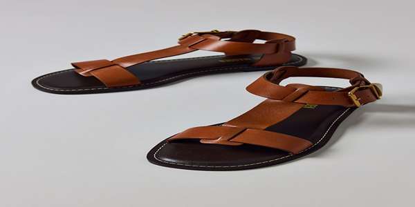 تصویر 2 از صندل زنانه دست‌دوز با دوخت ظریف