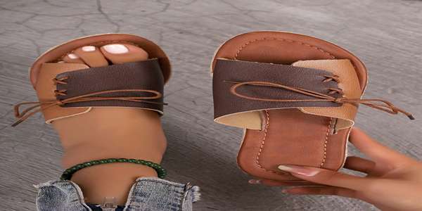 تصویر 2 از صندل چرمی زنانه قهوه ای سبک و راحت برای تابستان