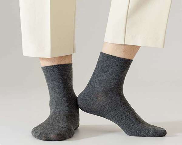 تصویر 2 از جوراب مردانه ساق بلند کلاسیک مجلسی