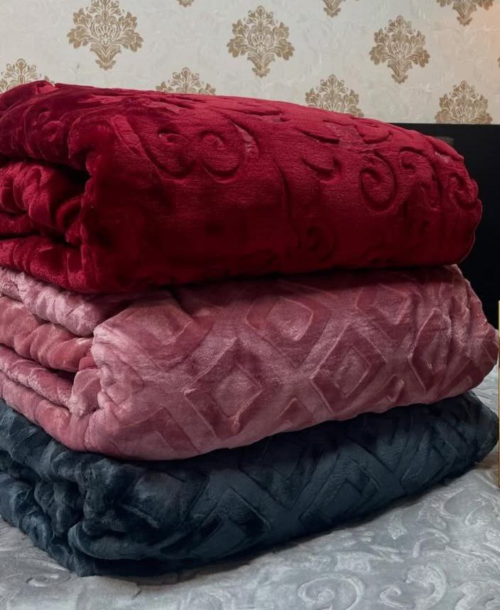 تصویر 1 از نمایندگی فروش عمده و فروش ویژه پتو شادیلون گلدار