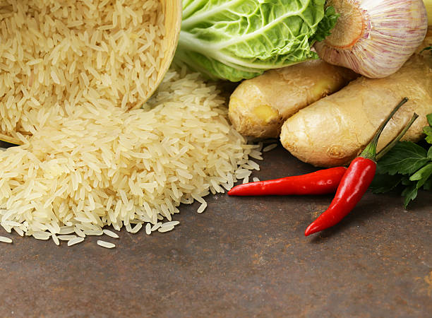 برنج عنبربو خوش پخت سنتی ویژه غذا خانگی