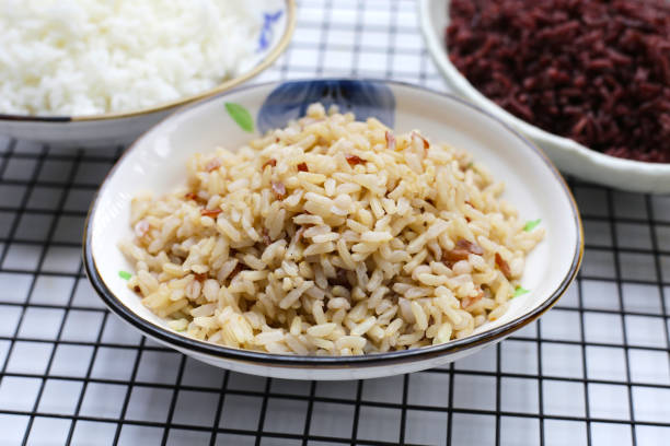 تصویر 2 از برنج عنبربو محلی مرغوب با رایحه دلنشین