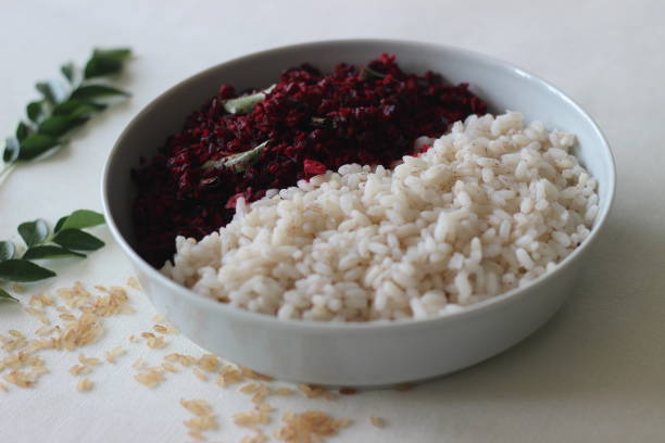 تصویر 1 از برنج عنبربو خوش خوراک مناسب طبخ روزانه