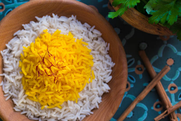 برنج عنبربو معطر خاص ویژه غذا محلی