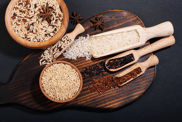 برنج عنبربو سنتی خالص حاصل کشت بومی