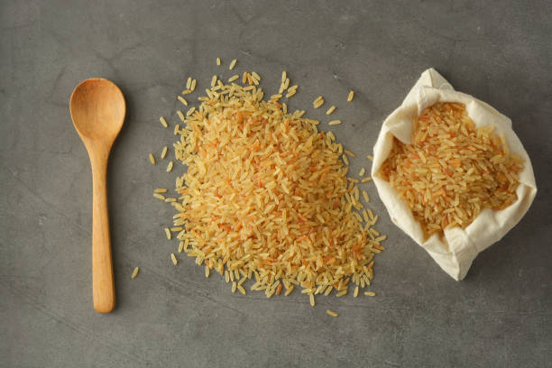 تصویر 1 از برنج عنبربو ممتاز با طعم اصیل ایرانی