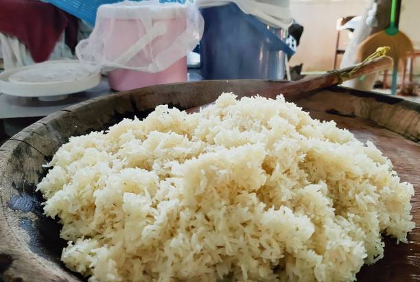 تصویر 4 از برنج عنبربو انتخاب مناسب پخت غذا سنتی