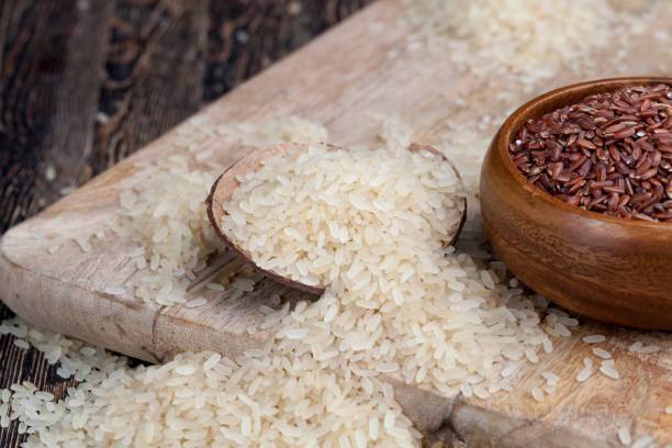 تصویر 1 از برنج عنبربو انتخاب مناسب پخت غذا سنتی