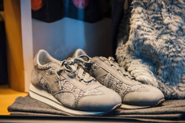 تصویر 1 از کفش ورزشی دیادورا تخصصی تمرین حرفه ای