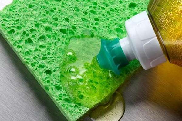 تصویر 4 از مایع ظرفشویی حاوی گیلسیرین لطافت پوست دست مداوم