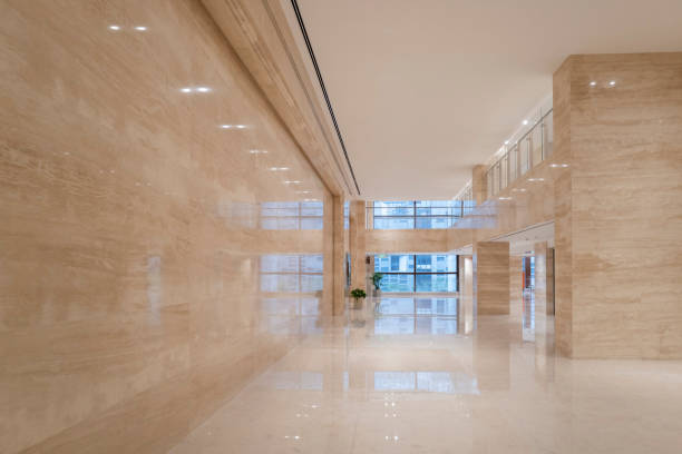 تصویر 3 از سنگ تراورتن بدون موج روشن انتخاب پروژه اداری