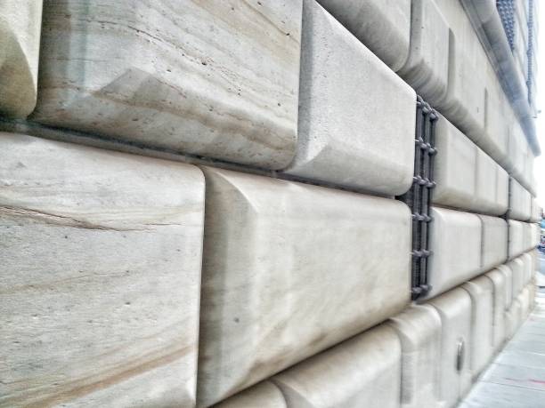 تصویر 1 از سنگ تراورتن متراکم سنگین مخصوص نما های مرتفع