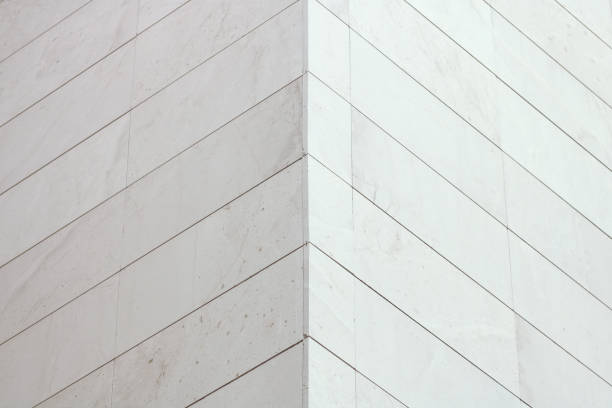 تصویر 2 از سنگ تراورتن سفید یکدست انتخاب نما های مینیمال