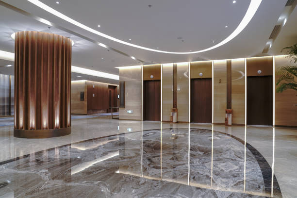 تصویر 4 از سنگ تراورتن پولیش شده درخشان فضا های رسمی