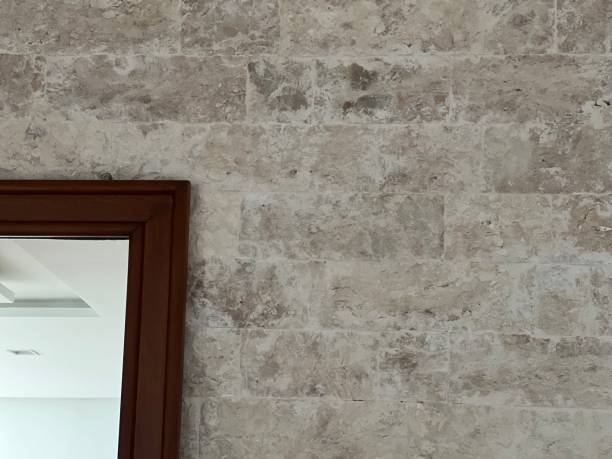 تصویر 2 از سنگ تراورتن ساب خورده یکنواخت دیوار داخلی