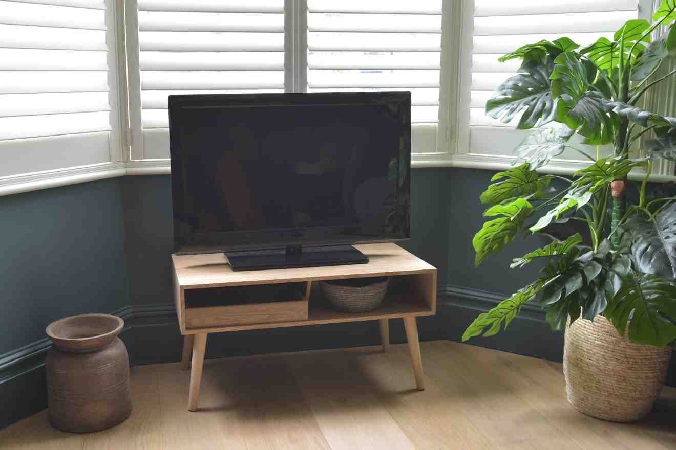 تصویر 3 از میز تلویزیون شیک آوانگارد با طراحی خلاق